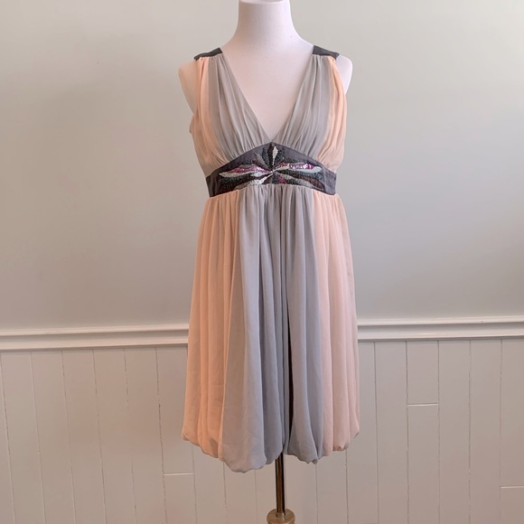 Lovely soft chiffon layered pastel dress - Picture 2 of 8